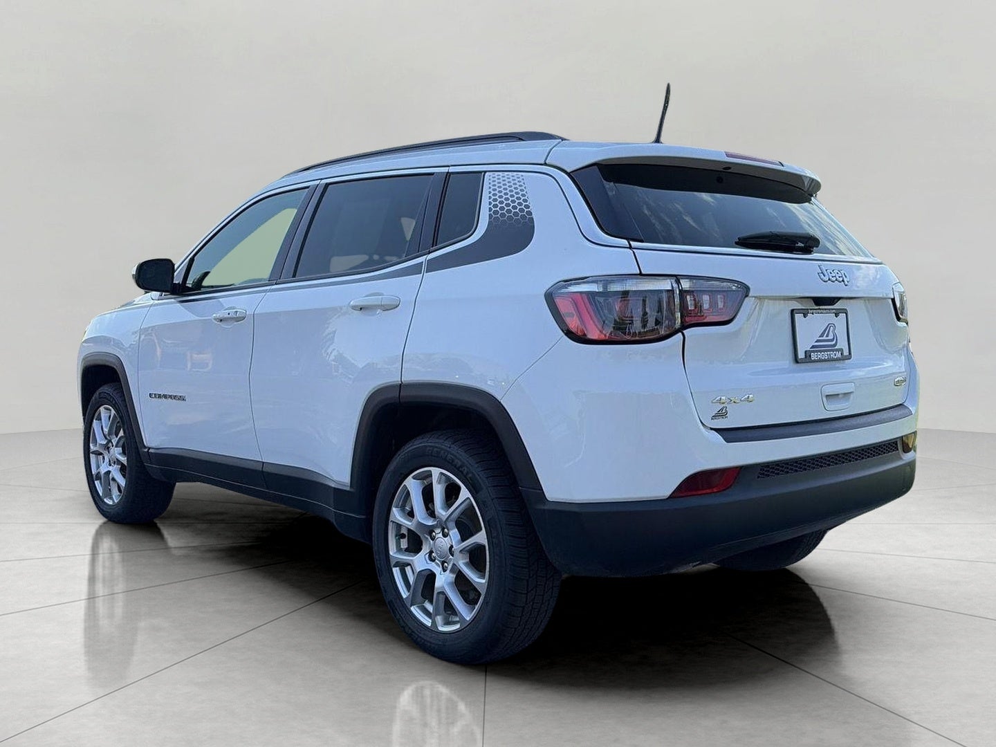 2023 Jeep Compass Latitude Lux 4x4