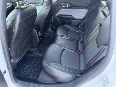 2023 Jeep Compass Latitude Lux 4x4