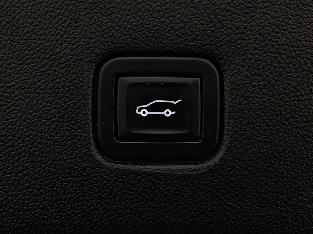 2023 Chevrolet Blazer AWD 4dr RS