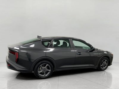 2025 Kia K4 LXS FWD