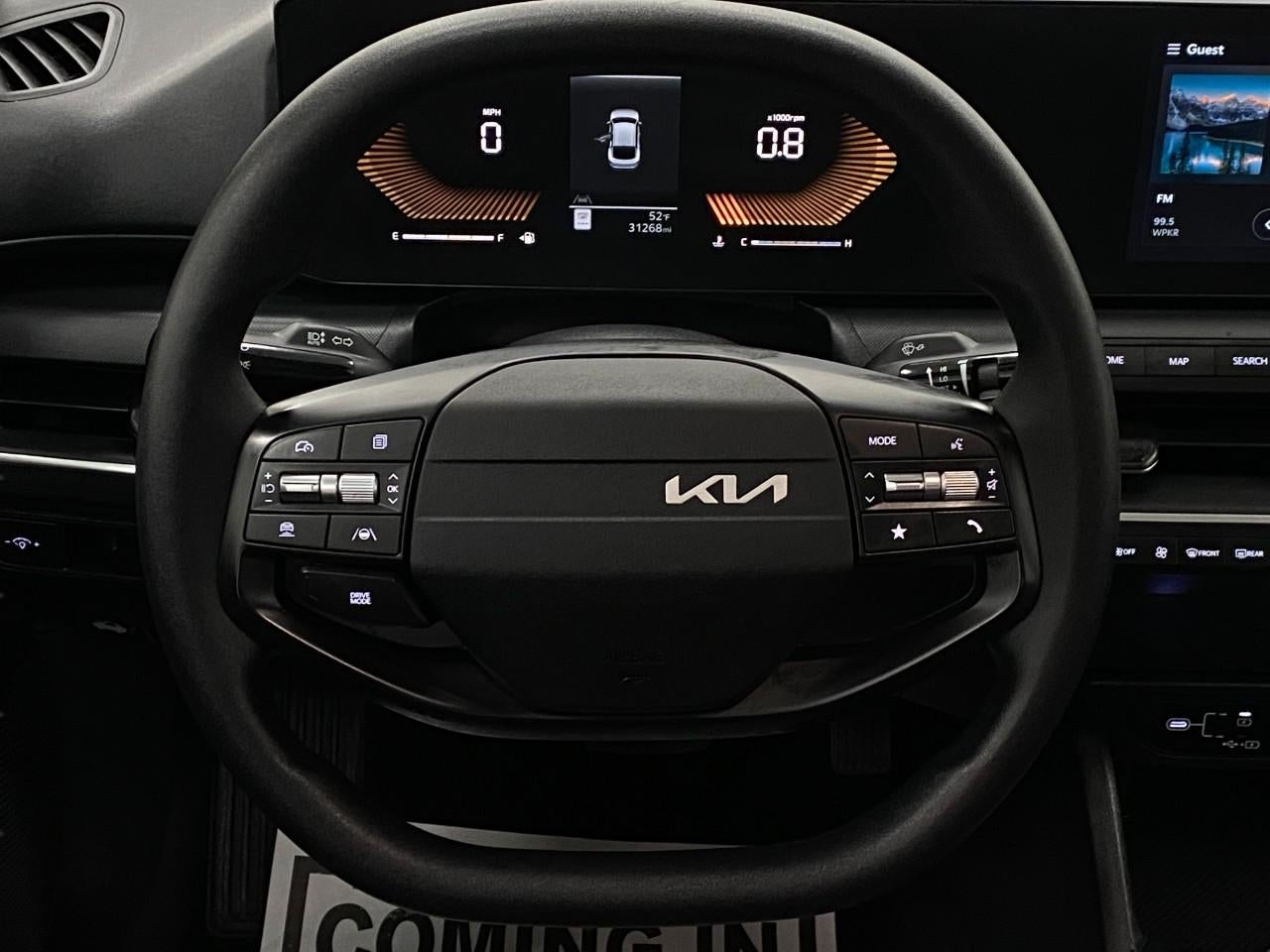 2025 Kia K4 LXS FWD