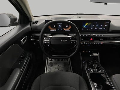 2025 Kia K4 LXS FWD