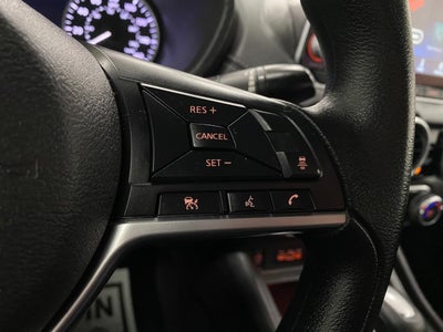 2025 Nissan Sentra SV CVT