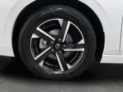 2025 Nissan Sentra SV CVT