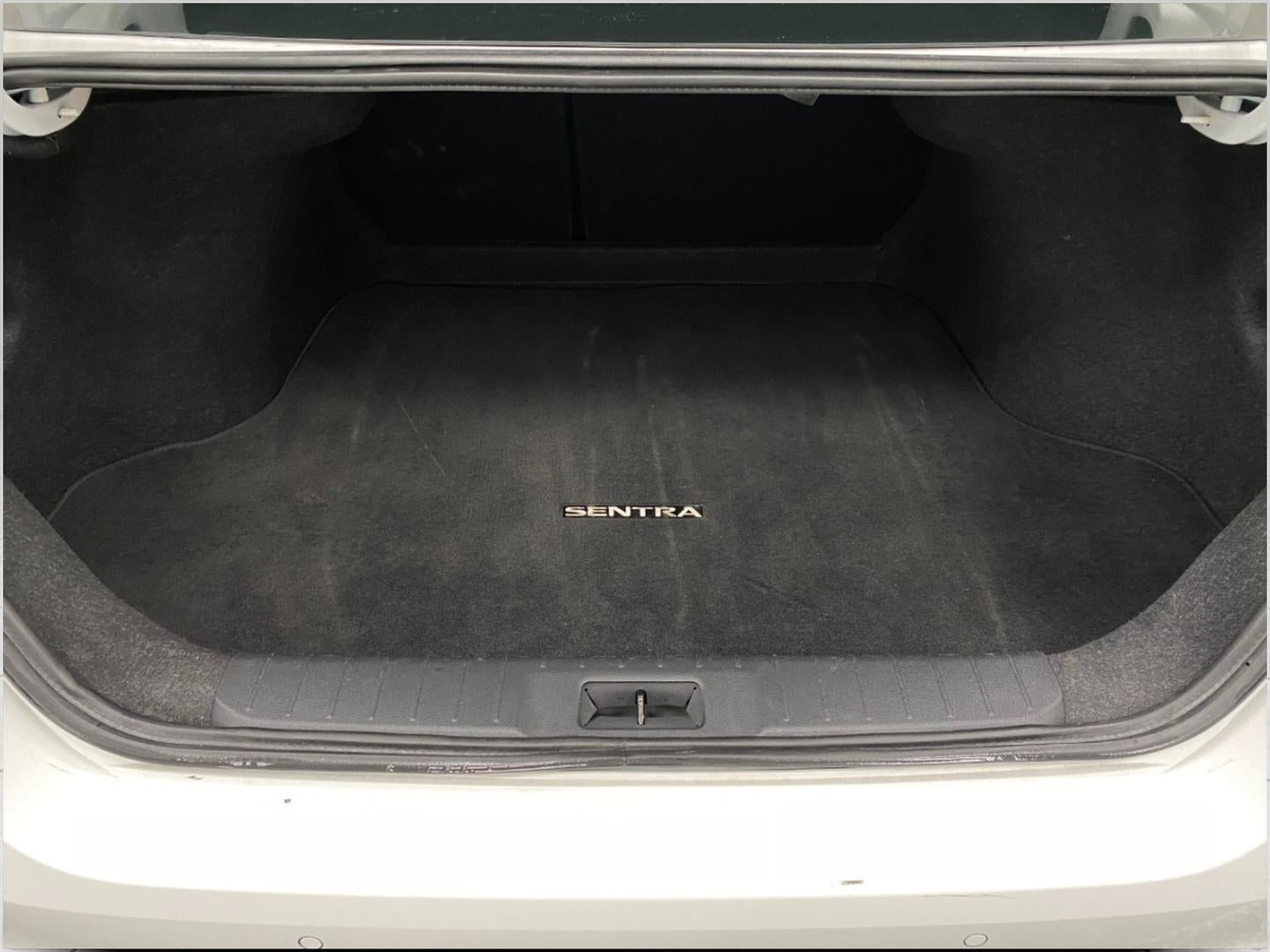 2025 Nissan Sentra SV CVT