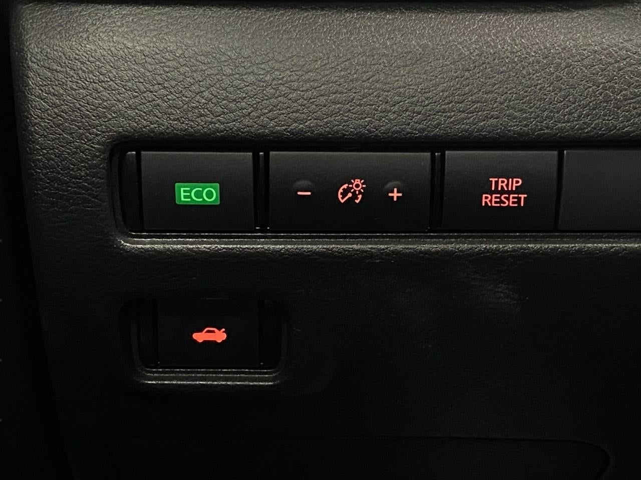 2022 Nissan Sentra SV CVT
