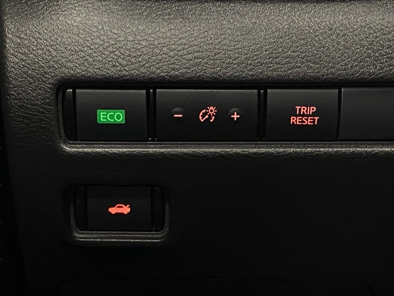 2025 Nissan Sentra SV CVT