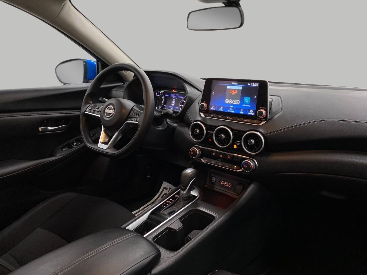 2025 Nissan Sentra SV CVT