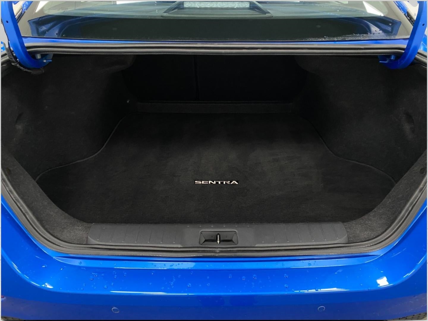 2025 Nissan Sentra SV CVT