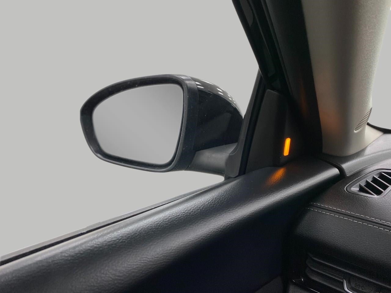 2025 Nissan Sentra SV CVT