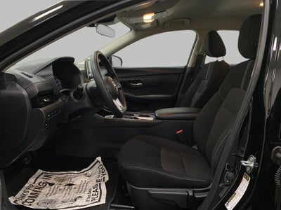 2025 Nissan Sentra SV CVT