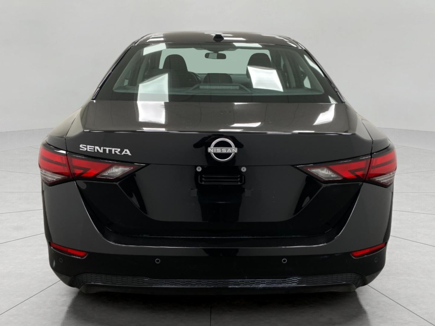 2025 Nissan Sentra SV CVT