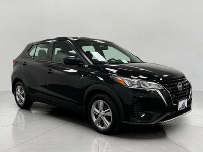 2023 Nissan Kicks S FWD