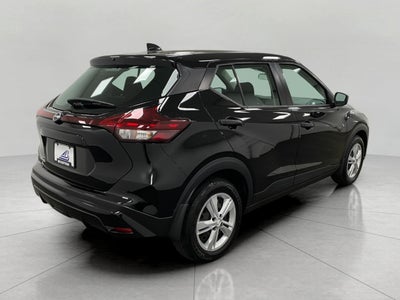 2023 Nissan Kicks S FWD