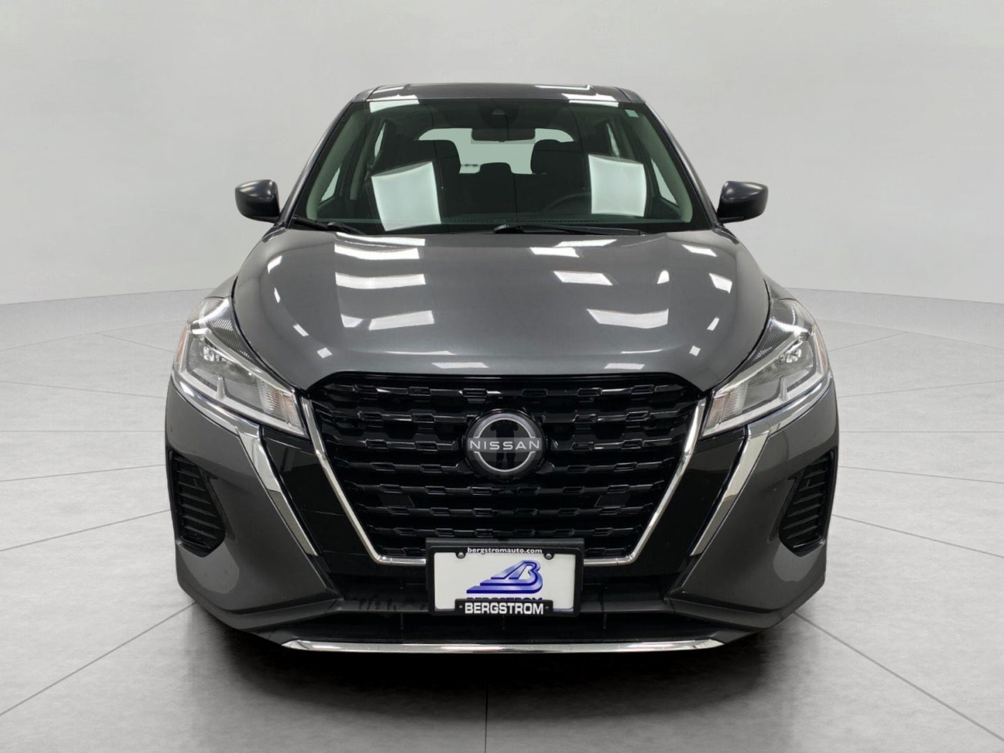 2024 Nissan Kicks S FWD