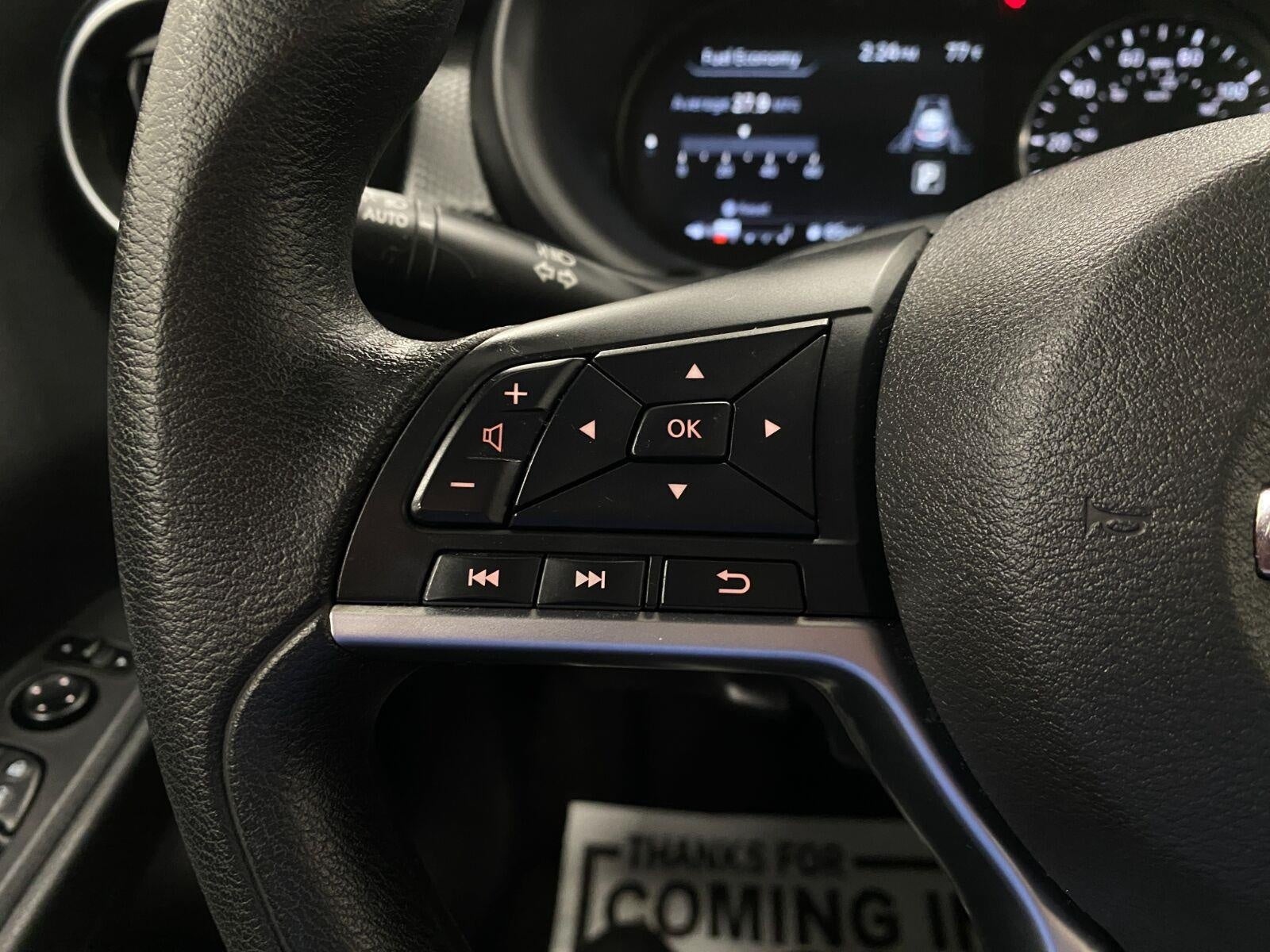 2021 Nissan Kicks SV FWD