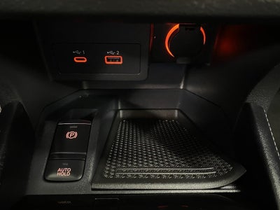 2024 Nissan Kicks SR FWD
