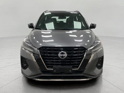 2023 Nissan Kicks SR FWD