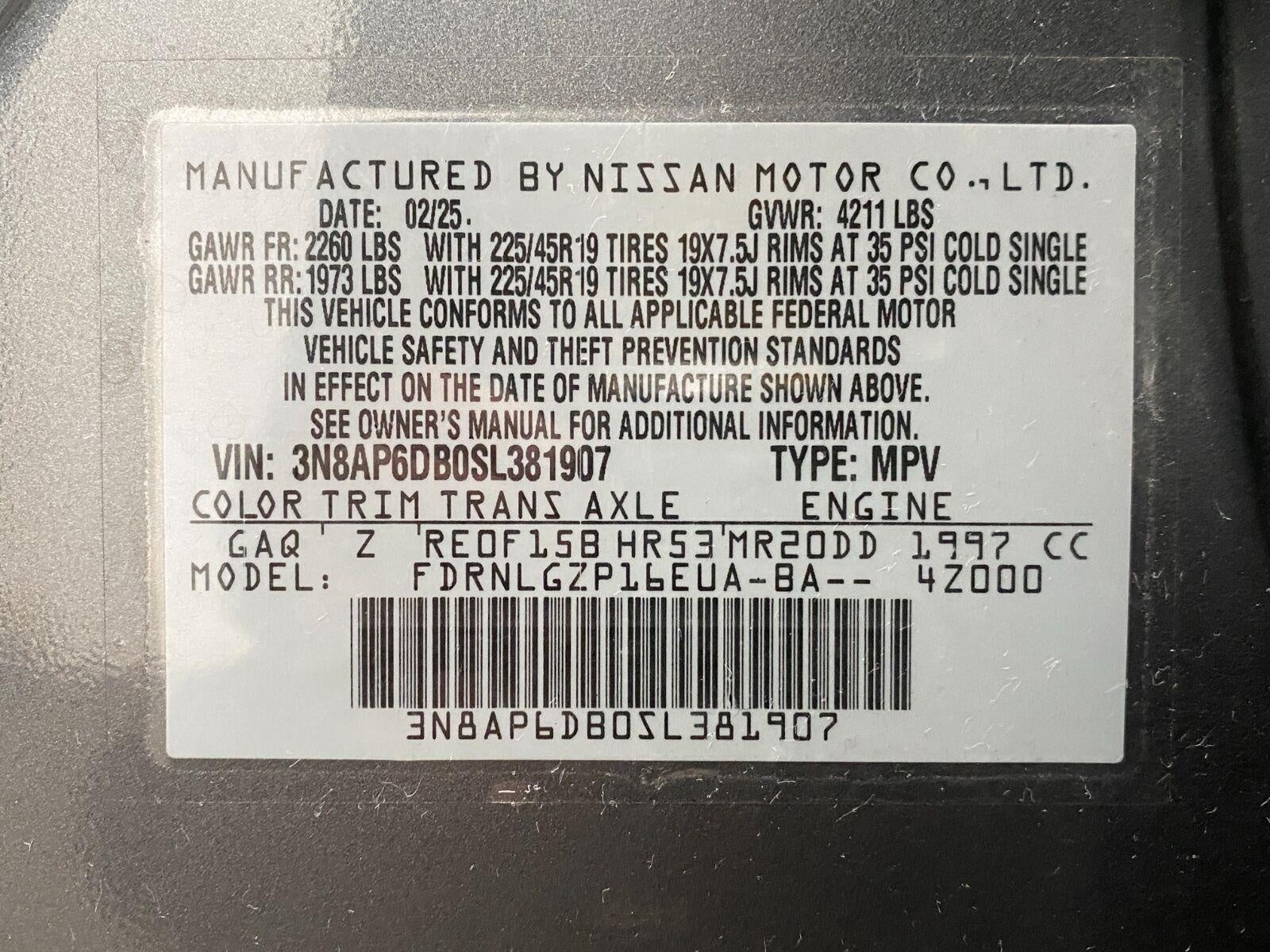 2025 Nissan Kicks SR AWD