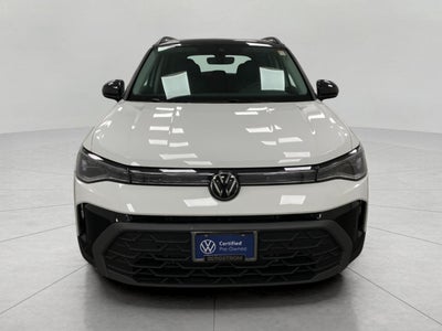 2025 Volkswagen Taos SE Black 4MOTION