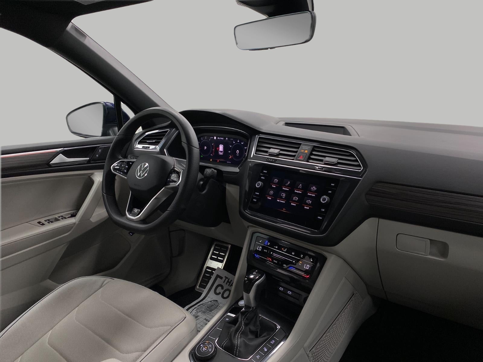 2024 Volkswagen Tiguan 2.0T SEL R-Line 4MOTION