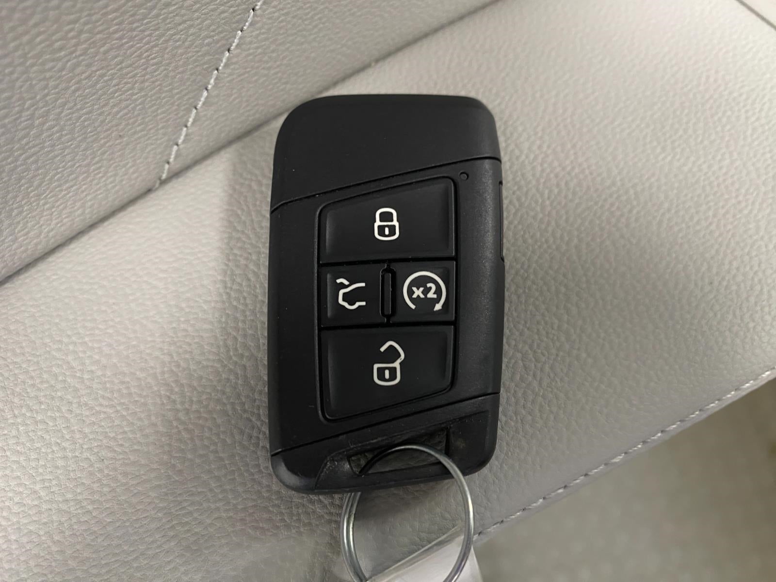 2024 Volkswagen Tiguan 2.0T SEL R-Line 4MOTION