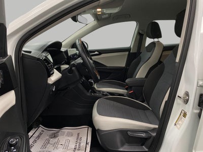 2025 Volkswagen Taos S 4MOTION