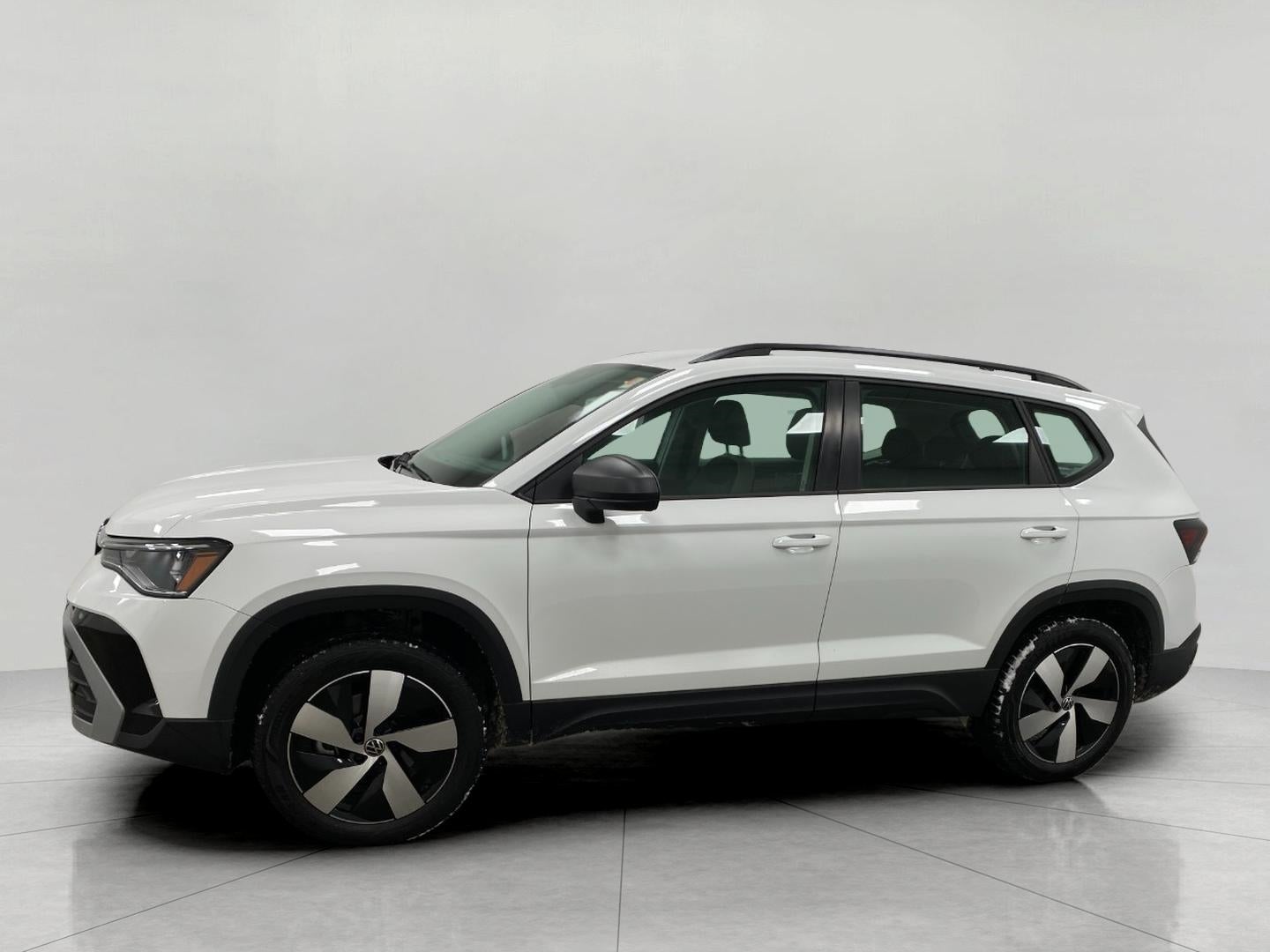 2025 Volkswagen Taos S 4MOTION