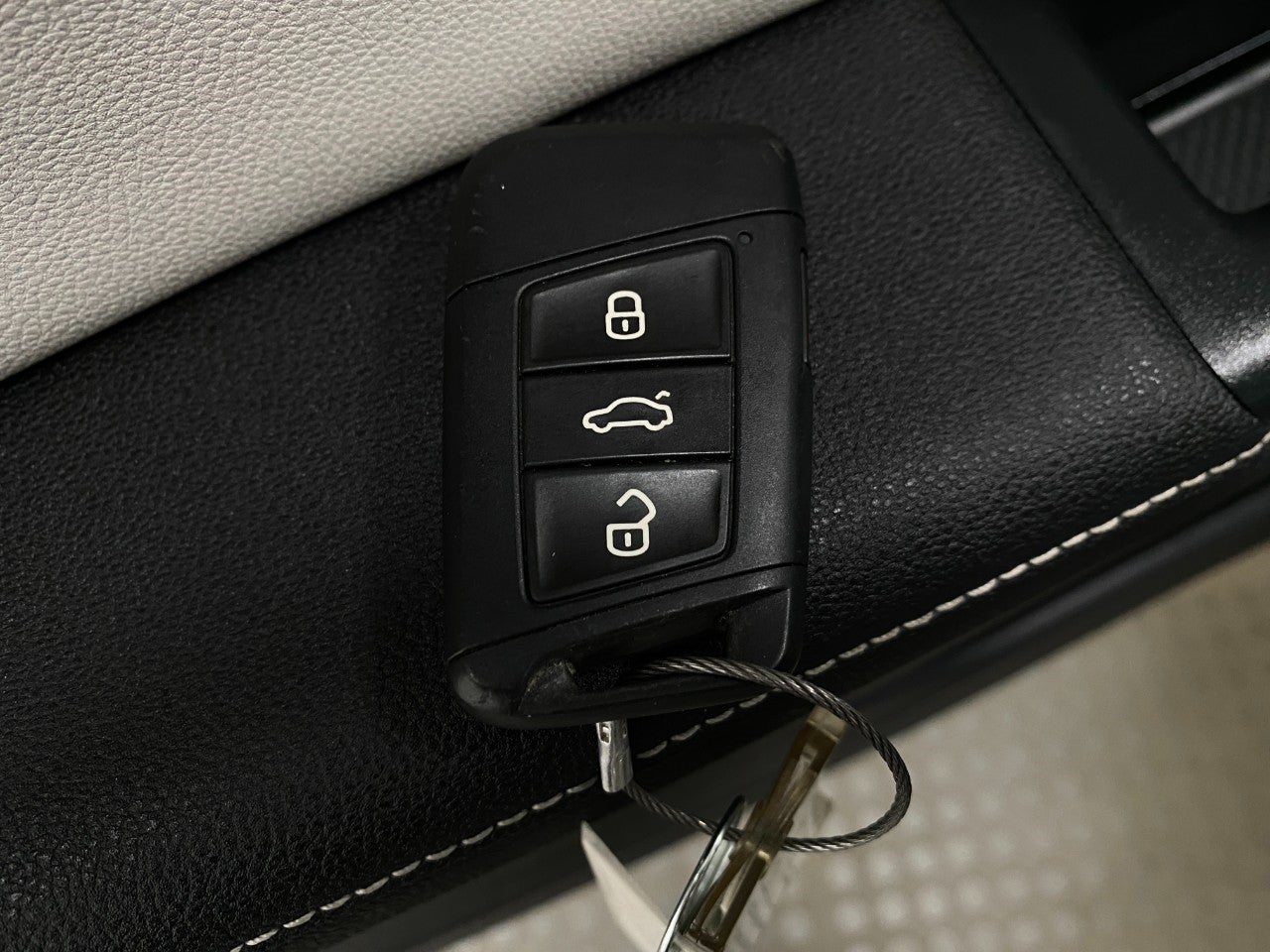 2025 Volkswagen Taos S 4MOTION