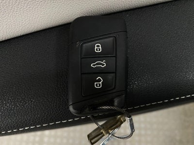 2025 Volkswagen Taos S 4MOTION
