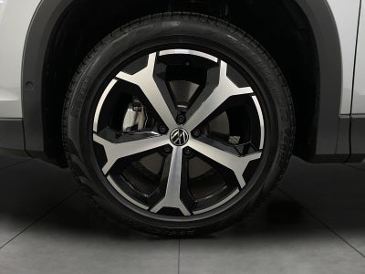 2026 Volkswagen Tiguan SE 4MOTION