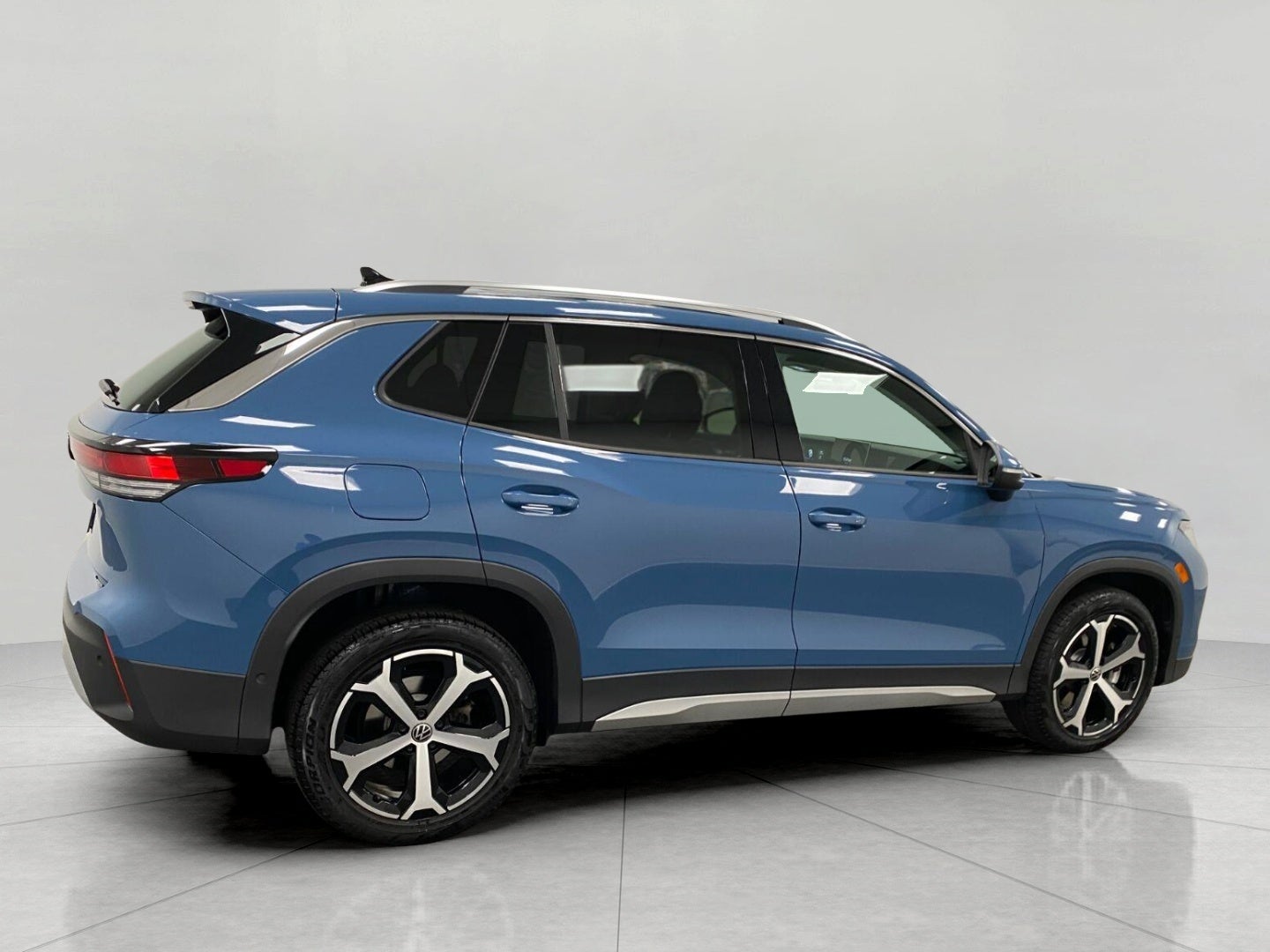 2026 Volkswagen Tiguan SE 4MOTION