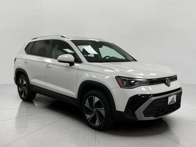 2025 Volkswagen Taos SE 4MOTION