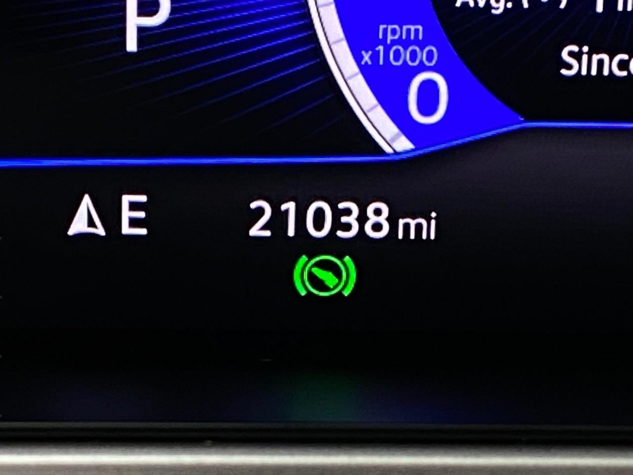 2025 Volkswagen Taos SE 4MOTION