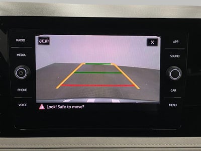 2025 Volkswagen Taos SE 4MOTION