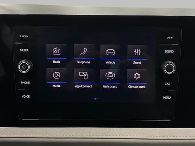 2025 Volkswagen Taos SE 4MOTION