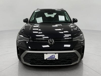 2025 Volkswagen Taos SE 4MOTION