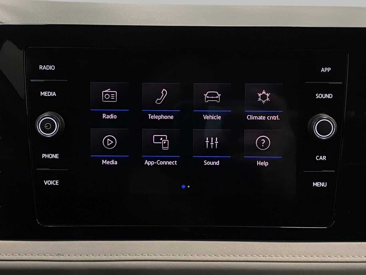 2025 Volkswagen Taos SE 4MOTION