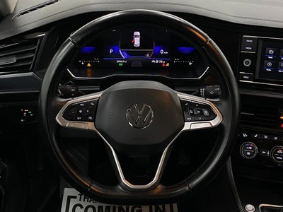 2023 Volkswagen Jetta SE Auto