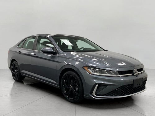 2025 Volkswagen Jetta SE Auto