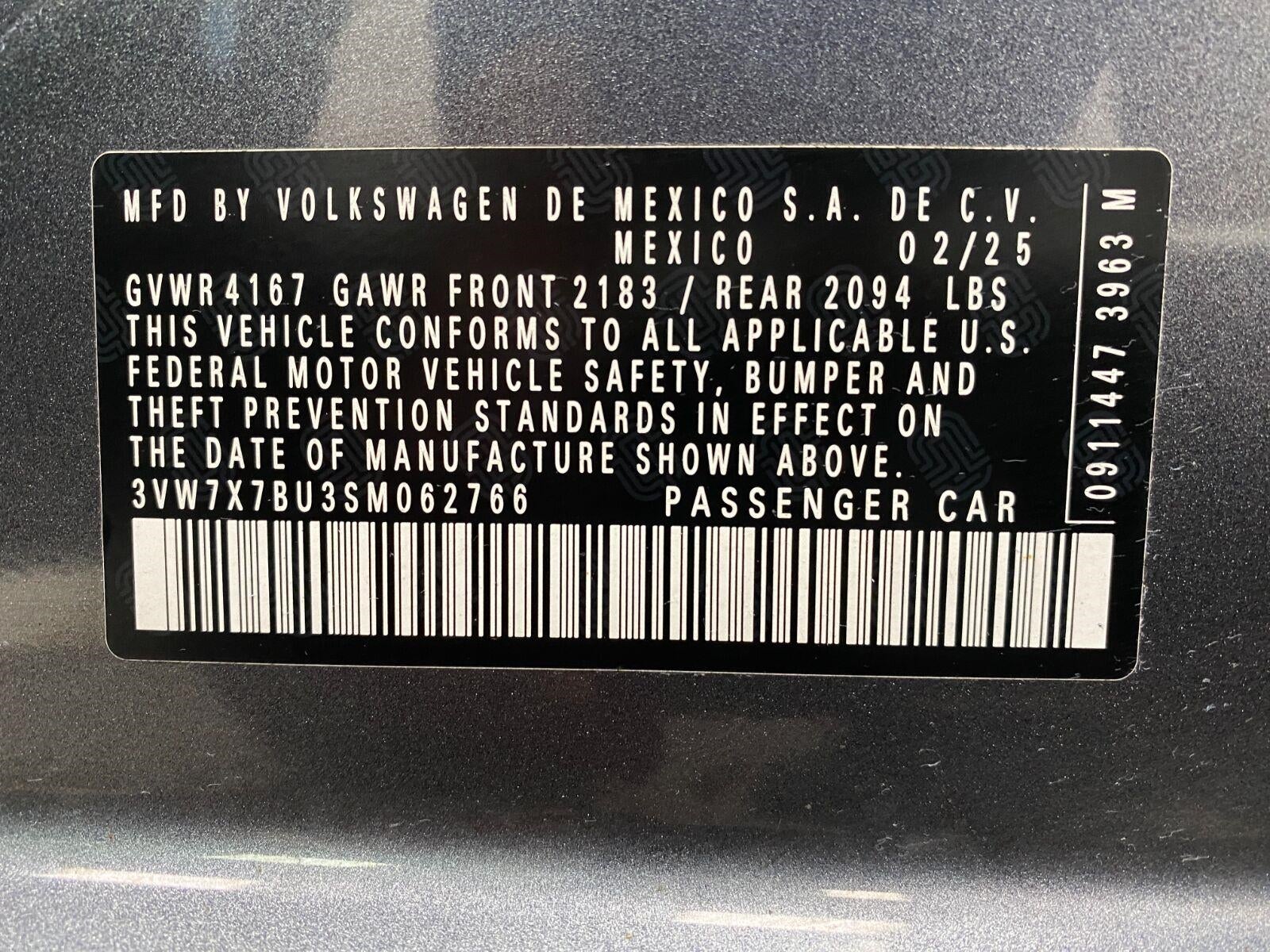 2025 Volkswagen Jetta SE Auto