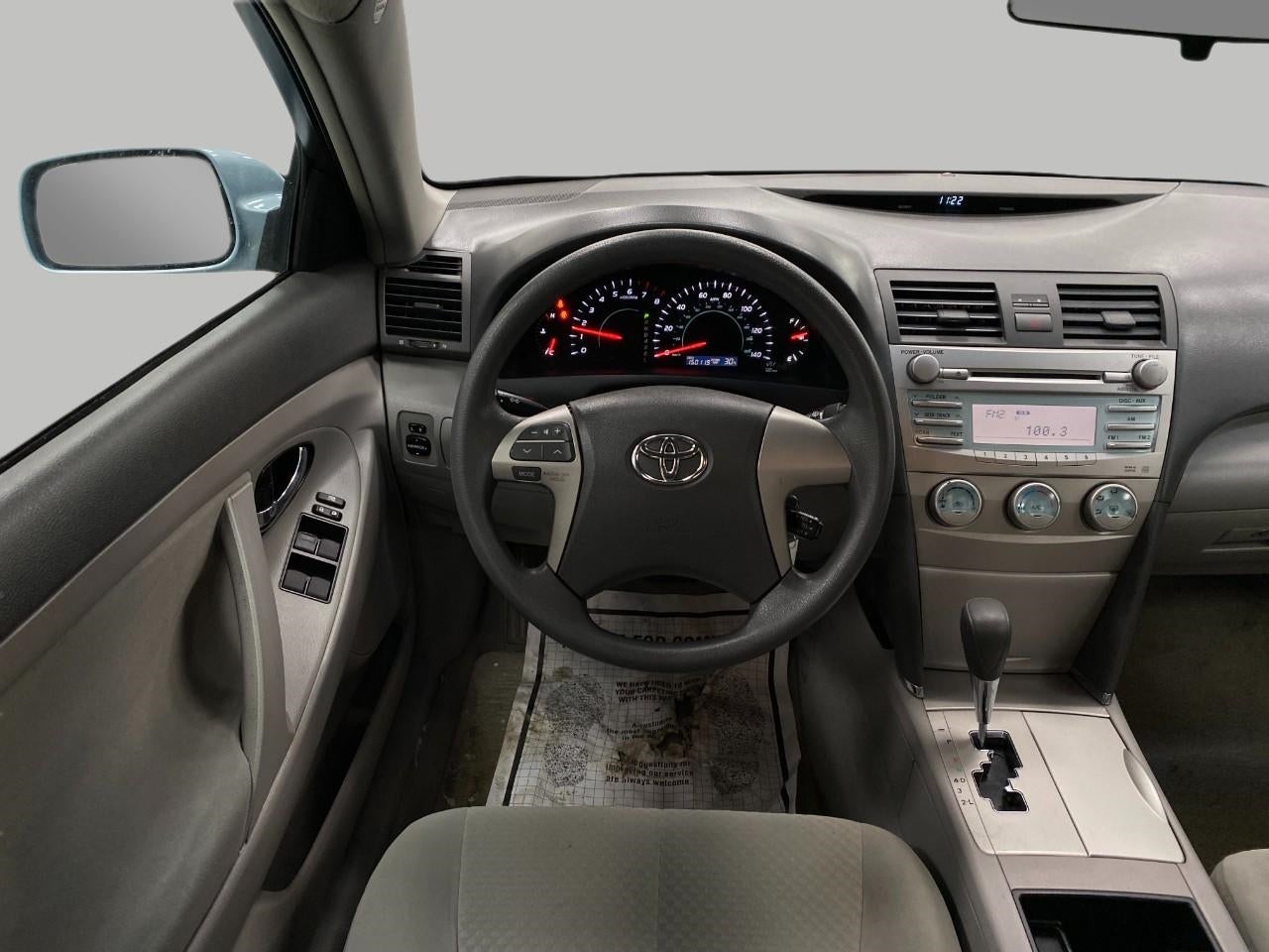 2009 Toyota Camry 4dr Sdn I4 Auto LE