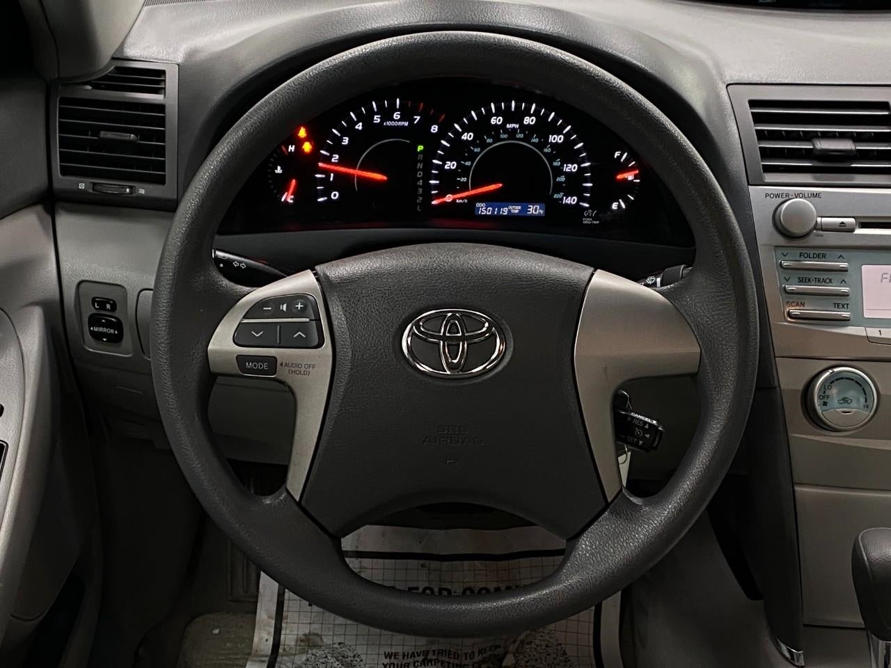 2009 Toyota Camry 4dr Sdn I4 Auto LE