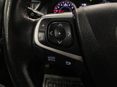 2015 Toyota Camry 4dr Sdn I4 Auto SE