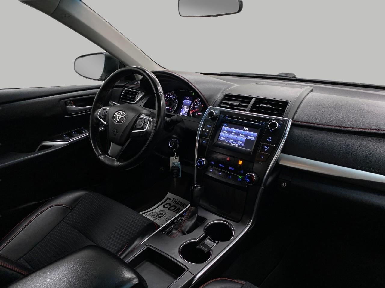 2015 Toyota Camry 4dr Sdn I4 Auto SE