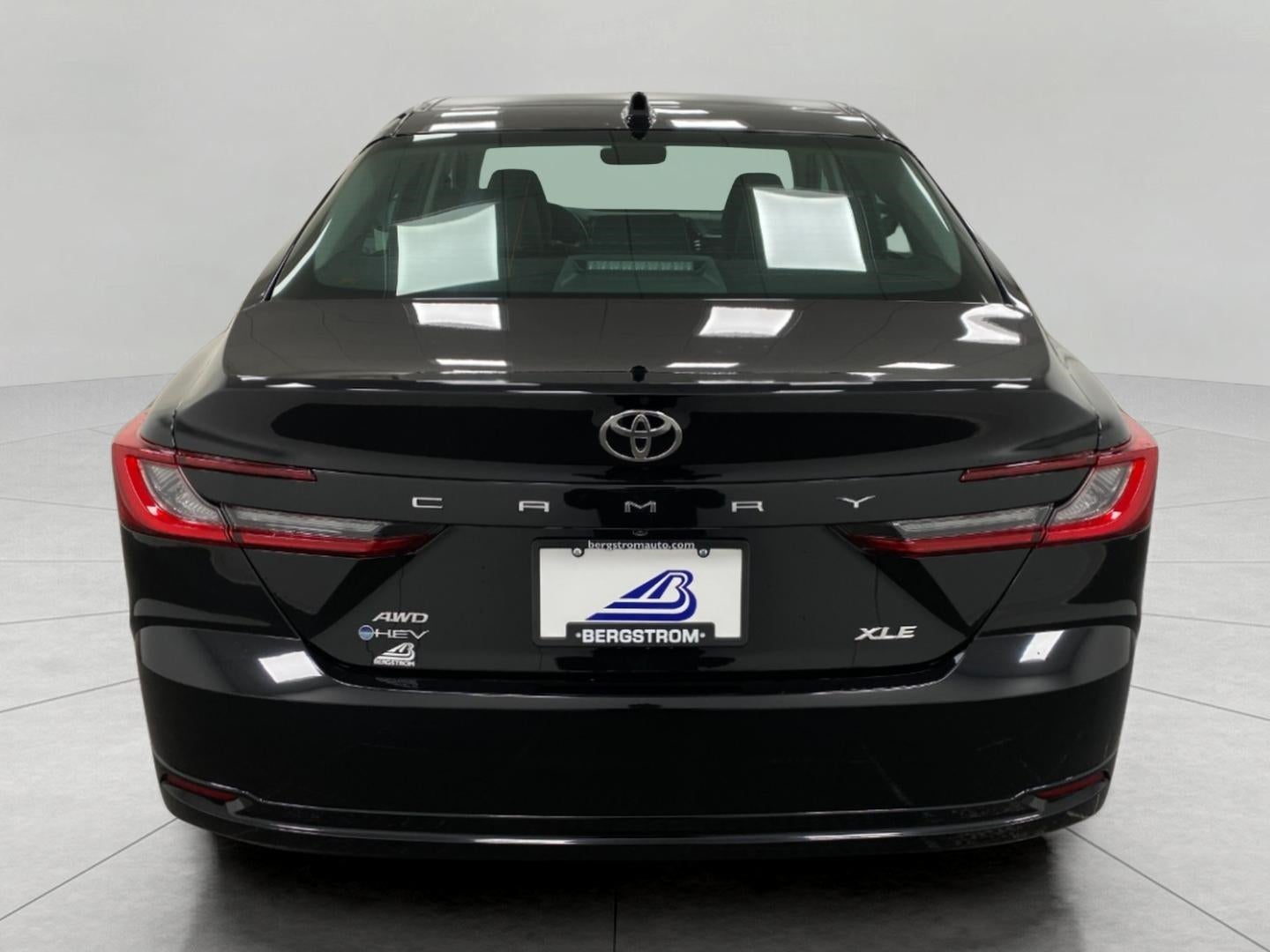 2025 Toyota Camry XLE AWD