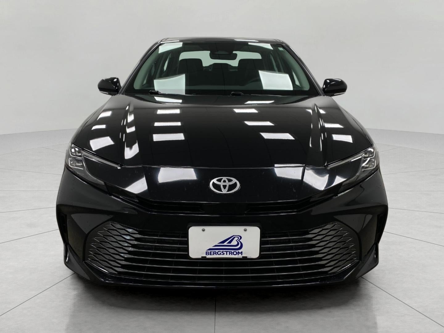 2025 Toyota Camry XLE AWD