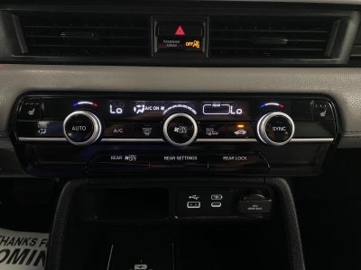 2023 Honda Pilot Touring AWD