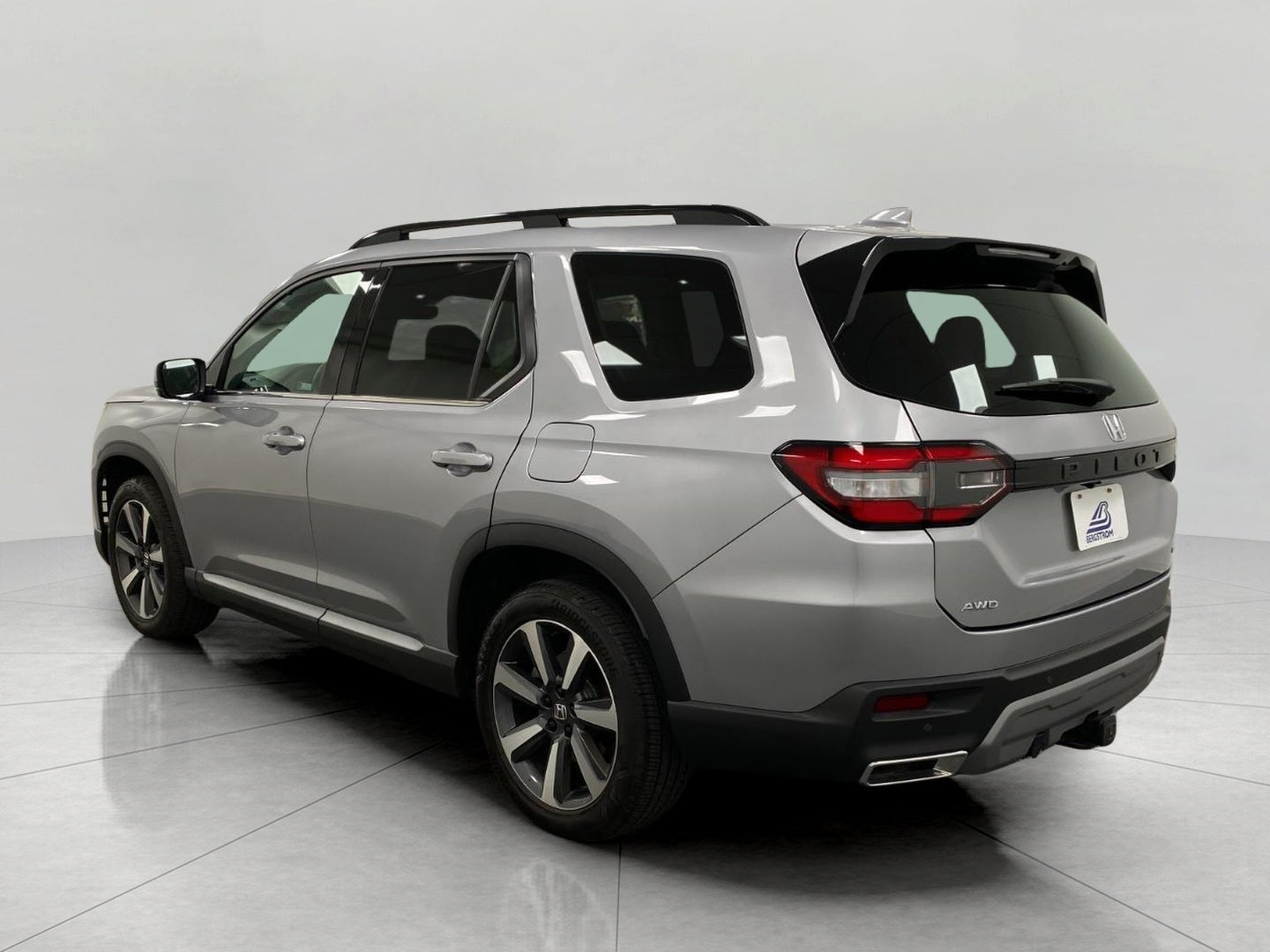 2023 Honda Pilot Touring AWD