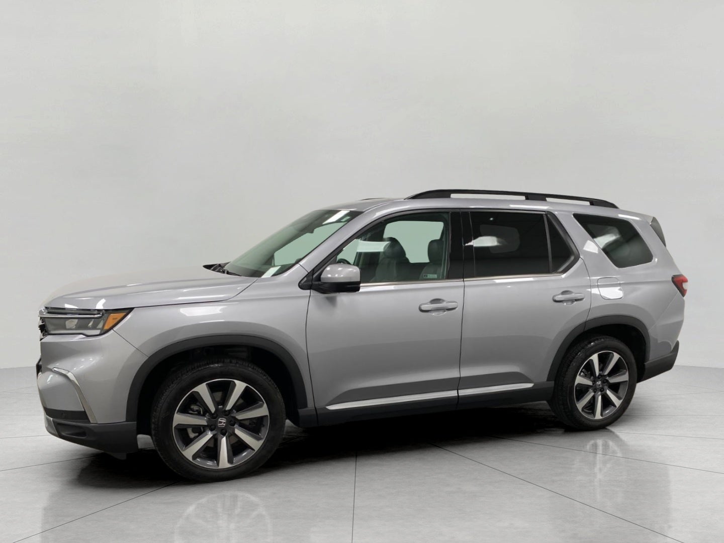 2023 Honda Pilot Touring AWD